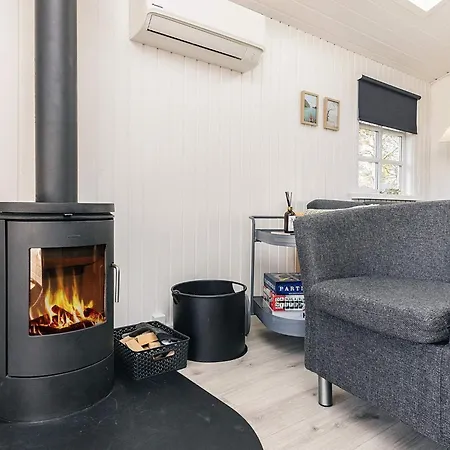 6 Person In Lokken-by Traum Løkken